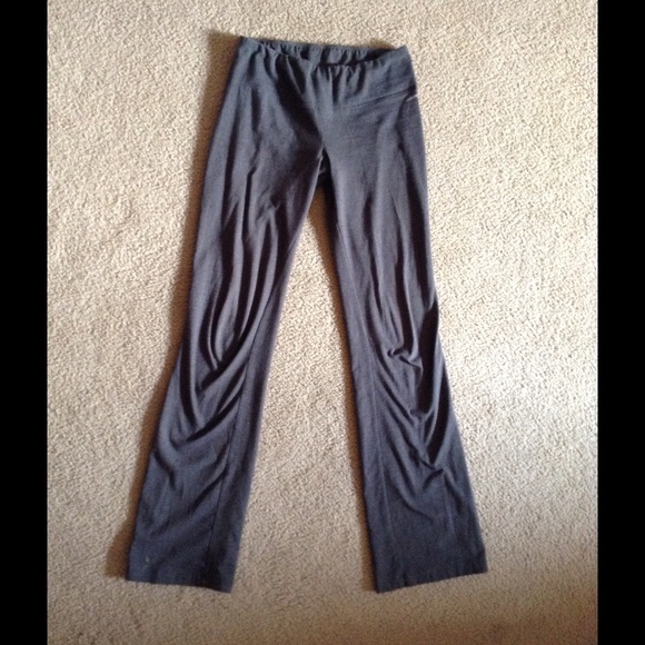 Yoga pants - Picture 2 of 2