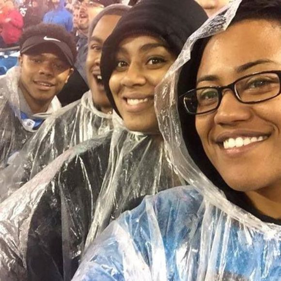 Meet your Posher, Raven - Picture 1 of 1