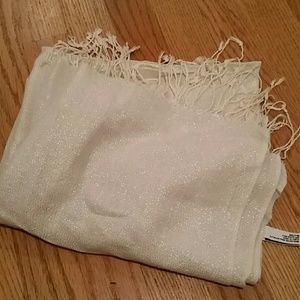 Nine West white sparkle scarf