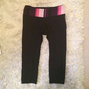 Size 6 Lululemon wonder unders