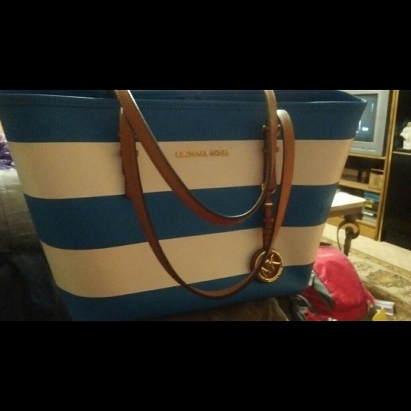MICHAEL Michael Kors Handbags - Sold soldAuthentic mk jet set purse sold local