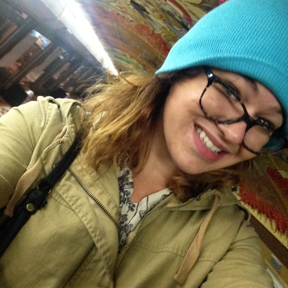 Meet your Posher, Erika - Picture 1 of 1