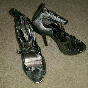 Bebe silver distressed heels
