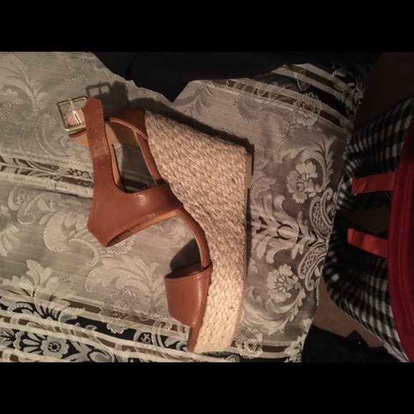 Wedges - Picture 1 of 1