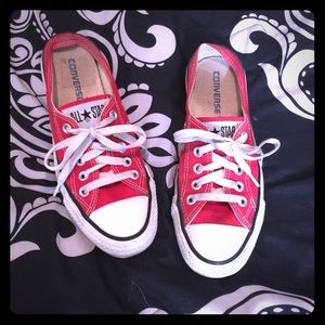 Slip on Red Converse