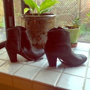 Cute Heeled Booties