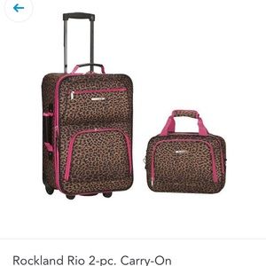 Two piece luggage set