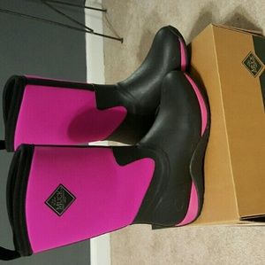 Women Muck boots