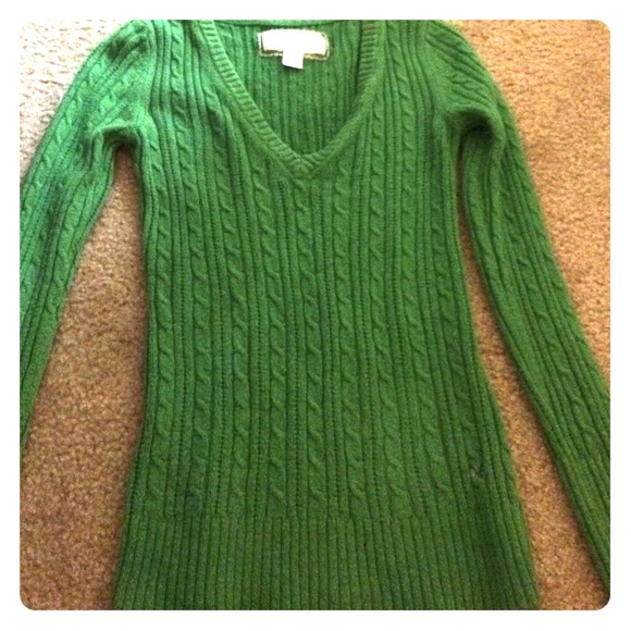 American eagle long sleeve green shirt