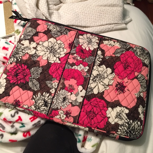 Vera Bradley Accessories - Vera Bradley Laptop Sleeve