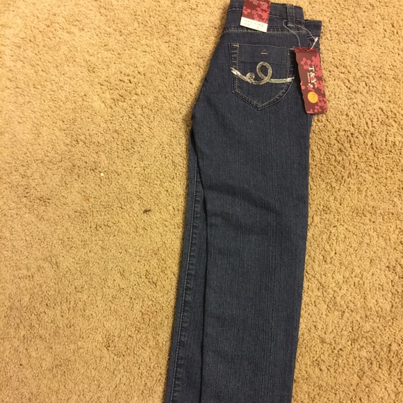 Female clothes for kids - Picture 4 of 4