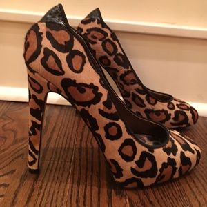 Sam Edelman leopard Pumps
