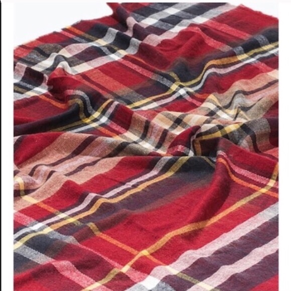 Maroon Black Blanket Scarf - Picture 2 of 4