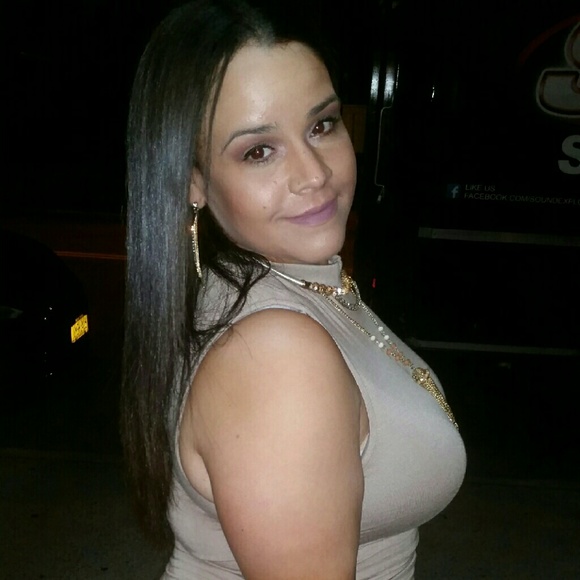 Meet your Posher, Nina - Picture 3 of 3