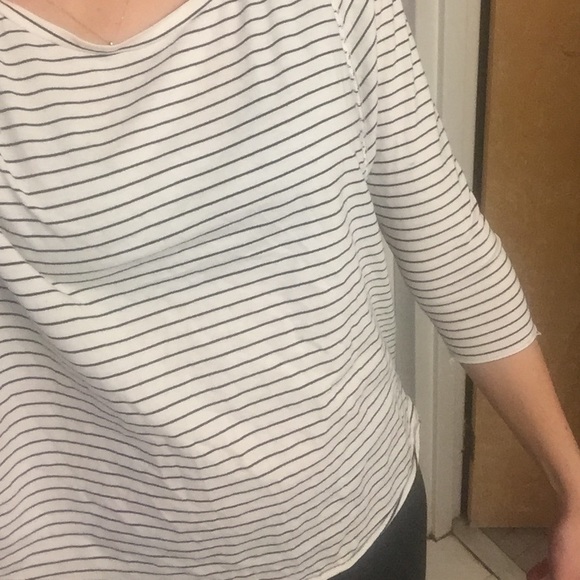 Billabong striped tshirt - Picture 2 of 3
