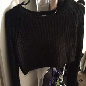 ‼️‼️DEAL‼️‼️Black cropped sweater