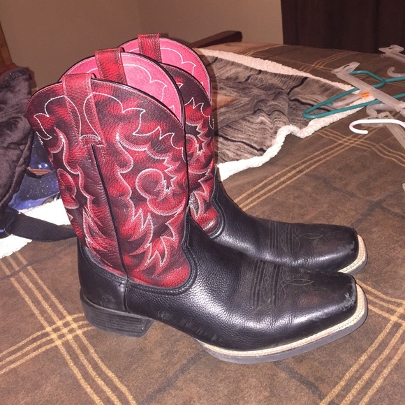 Mens Ariat cowboy boots