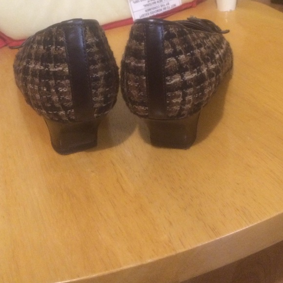 VanEli shoes - Picture 3 of 4