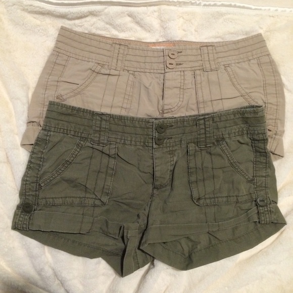 American Airlines short combo