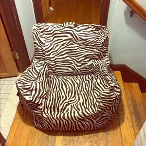 50 Off Big Joe Other Big Joe Dorm Bean Bag Chair From
