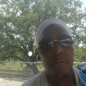 Meet your Posher, Taalib