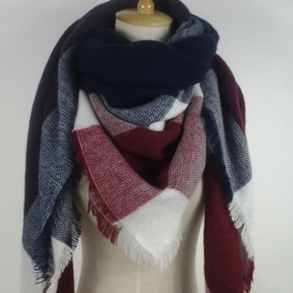 Maroon White Blanket Scarf - Picture 2 of 4