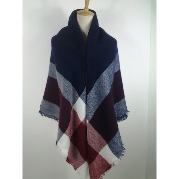 Maroon White Blanket Scarf - Picture 4 of 4