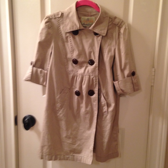 🎉❤️HP❤️🎉 American rag 3/4 sleeve trench coat EUC - Picture 4 of 4