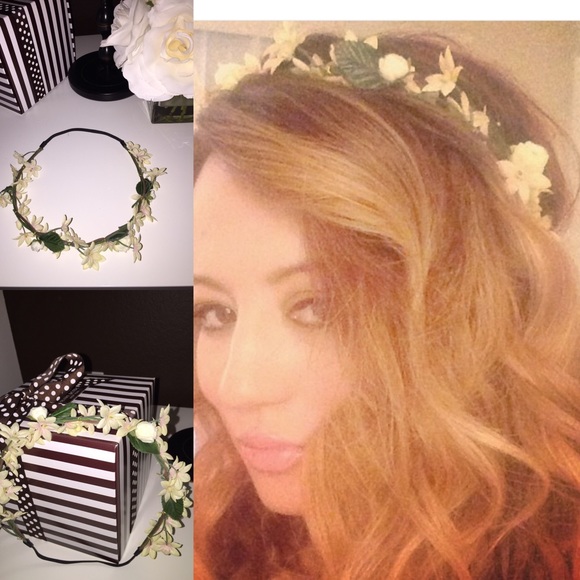 Urban outfitters flower headband