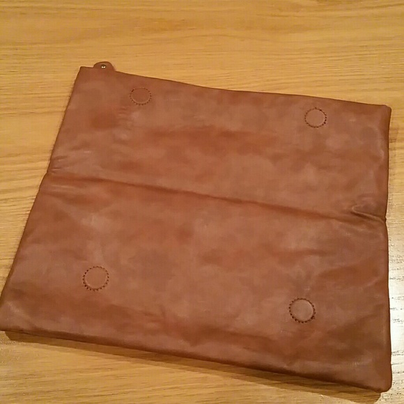 NWOT! Steve Madden Clutch - Picture 3 of 4