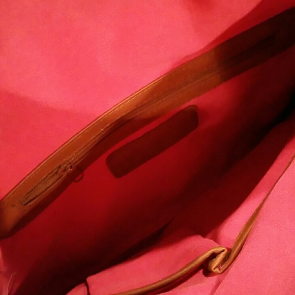 NWOT! Steve Madden Clutch - Picture 4 of 4