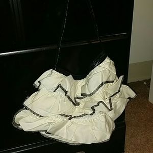 Ruffled handbag!!