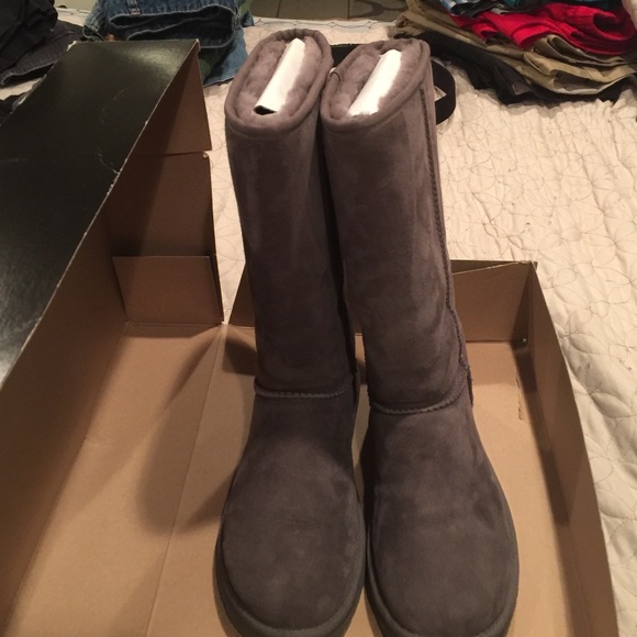 Authentic Classic Tall Uggs