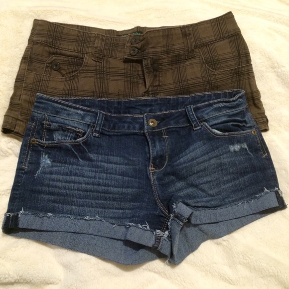Combo of two shorts