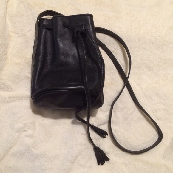 Bucket purse