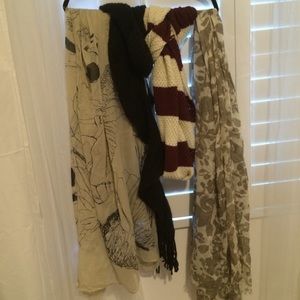 Combo of four scarves