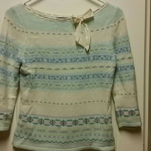Cute sweater!