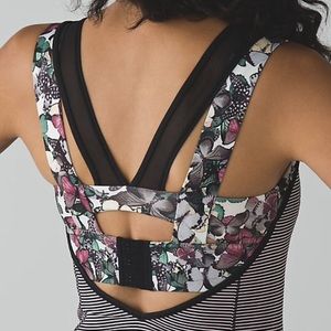 Lululemon super sport tank butterfly NWT sz 8