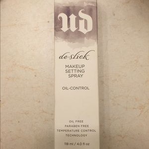 Urban Decay Makeup Setting Spray