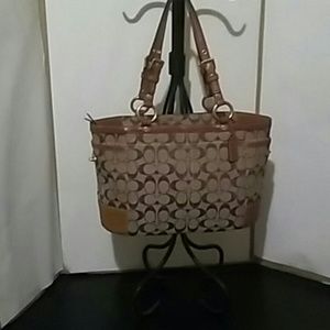 Handbag