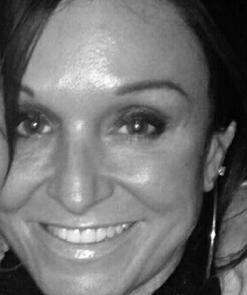 Meet your Posher, Vicki - Picture 2 of 2