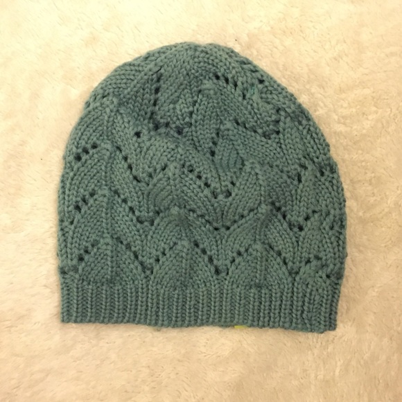 ❌SOLD❌ BOGO SALE ✨ Knit Beanie