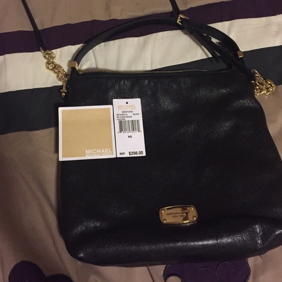 Black Michael Kors purse