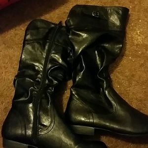 Black Leather Calf Boots