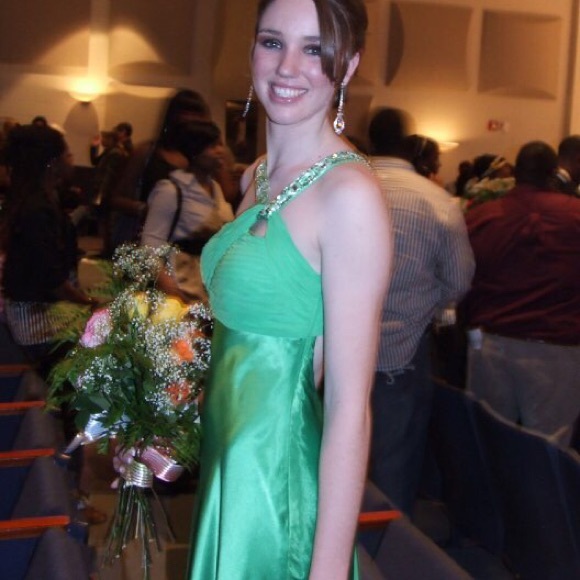 Long formal dress - Picture 2 of 4