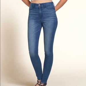 🔹SOLD🔹NEW Hollister high rise jean leggings