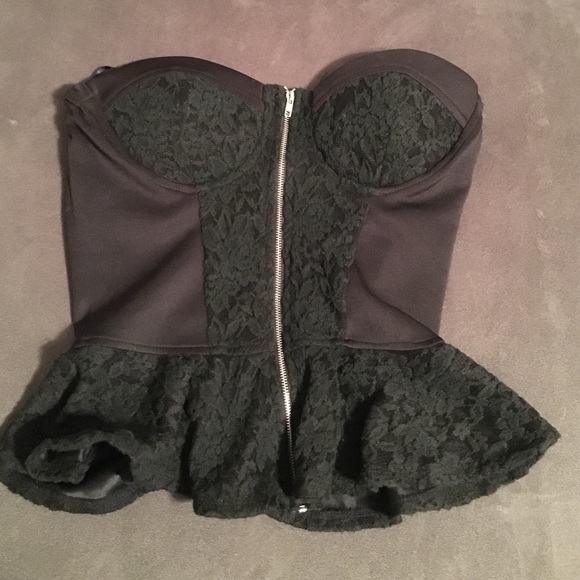 Strapless top.