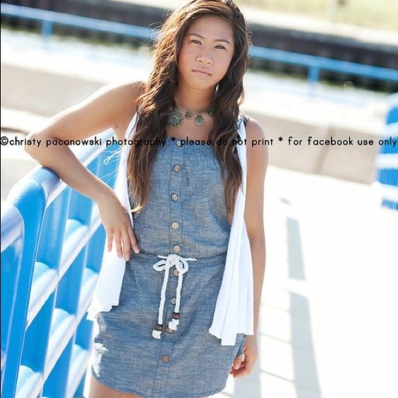 Button romper - Picture 2 of 2