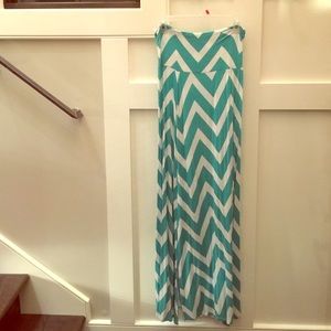 Chevron pattern teal and white skirt