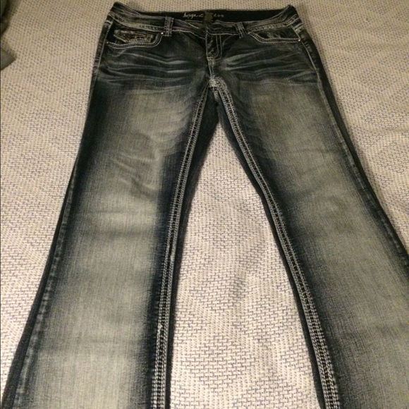 Ariya Jeans Brand New!!!!